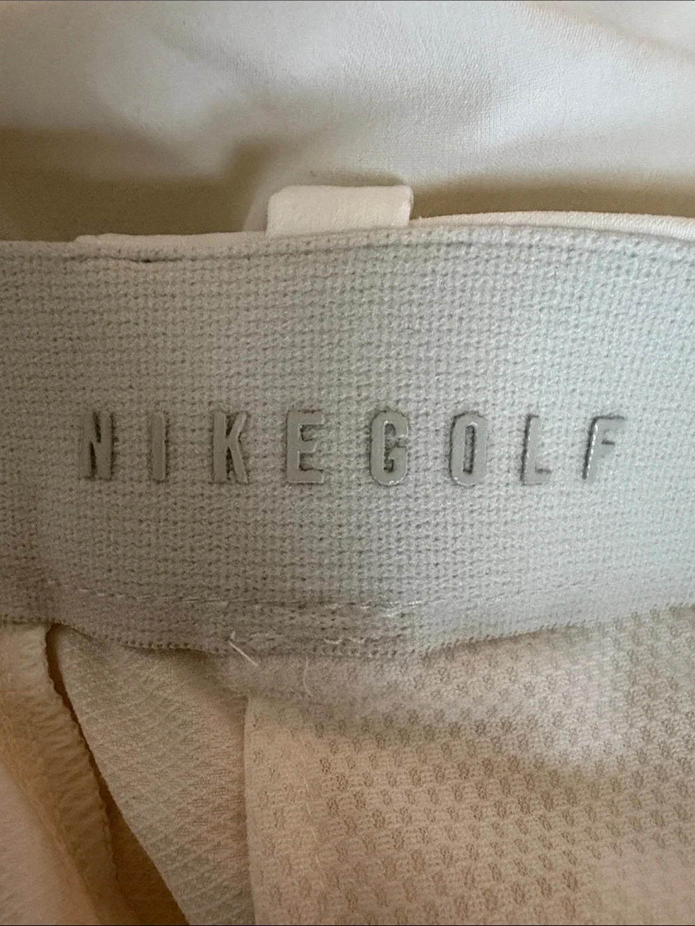 NEW w/TAGs Nike White Performance Golf Shorts with Embroidered Swoosh